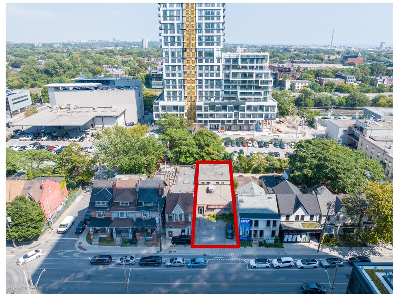 99 River St, Toronto, ON for sale - Building Photo - Image 1 of 11