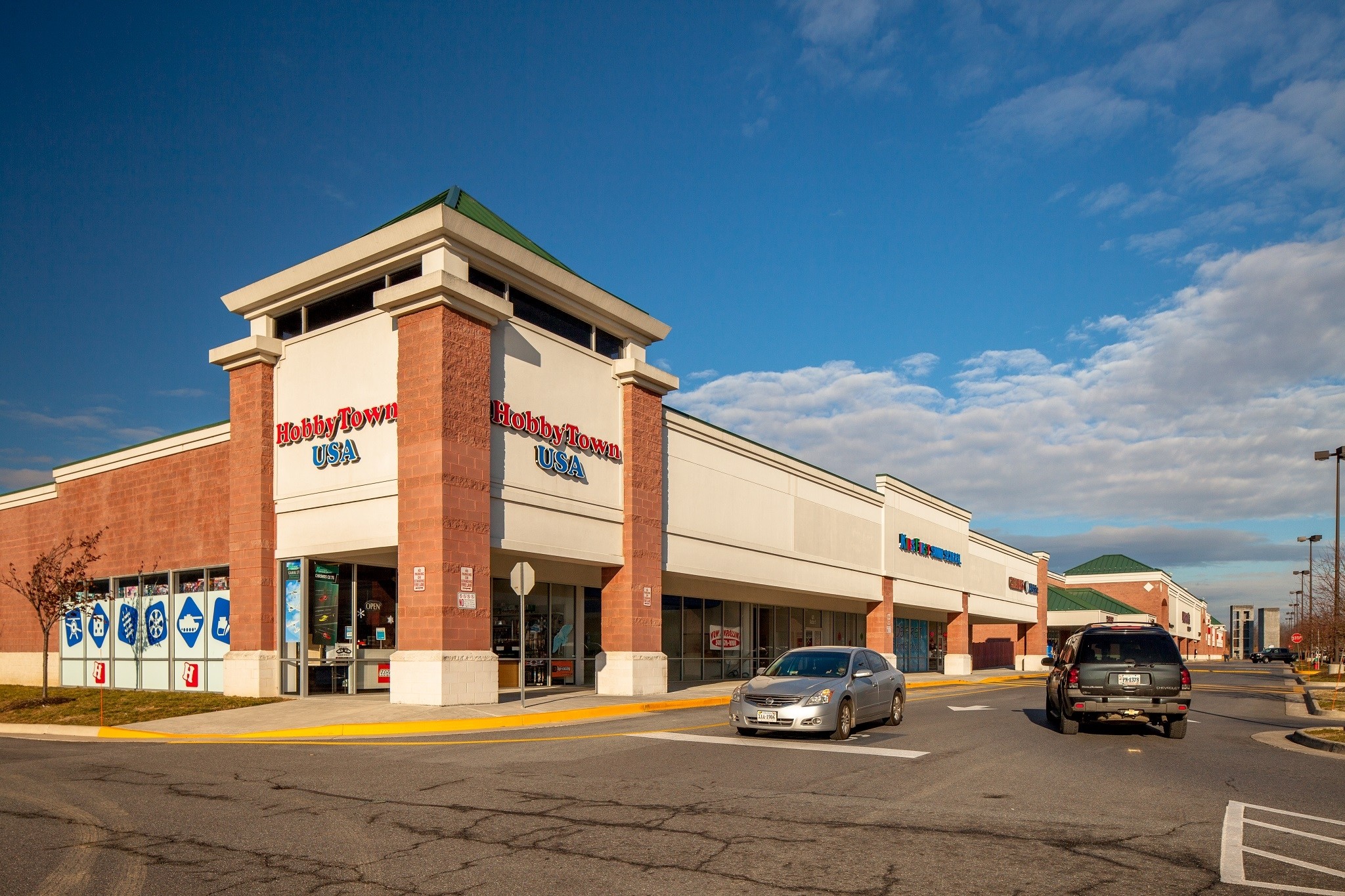 420 Gateway Dr, Winchester, VA for lease Primary Photo- Image 1 of 2