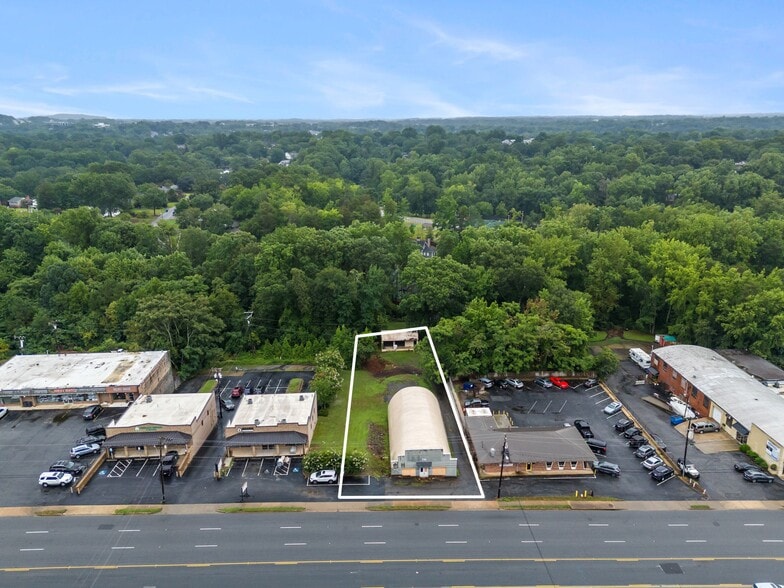 730 Wade Hampton Blvd, Greenville, SC for sale - Aerial - Image 3 of 25