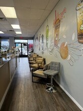 2213 S Loop 256, Palestine, TX for lease Interior Photo- Image 1 of 1