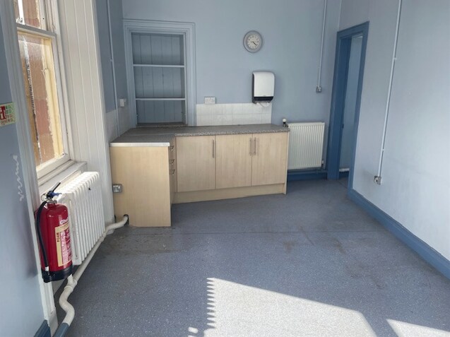 9-11 Reform St, Kirriemuir for lease Interior Photo- Image 1 of 6