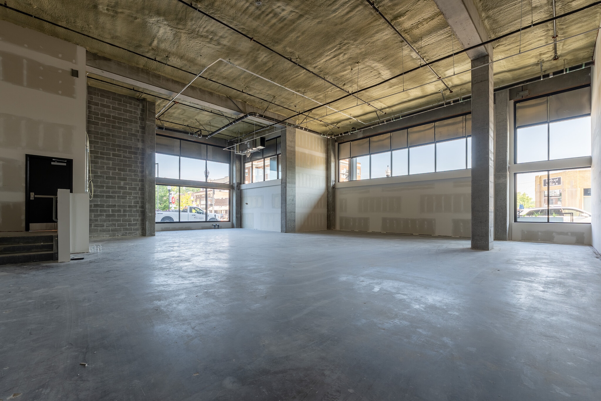 3710 Harney St, Omaha, NE for lease Interior Photo- Image 1 of 6