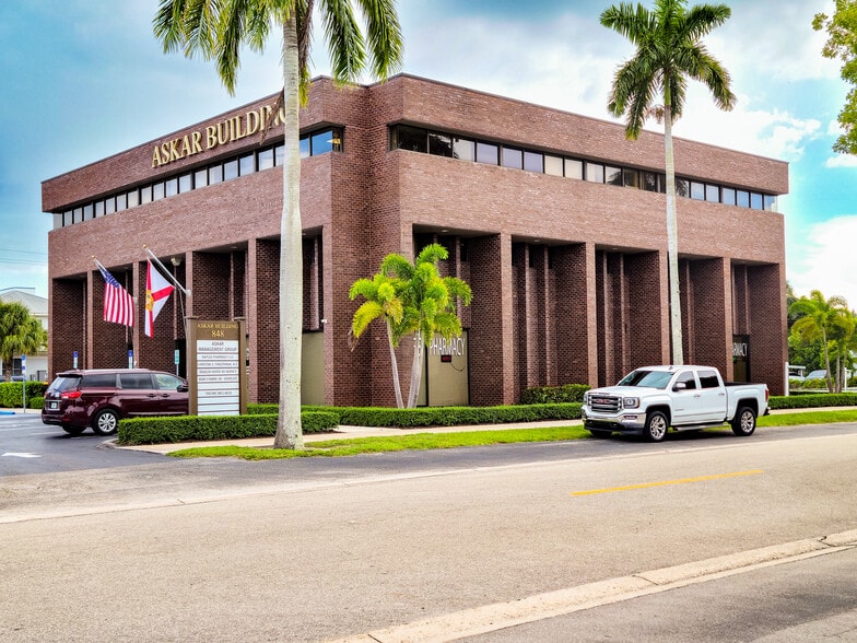 848 1st Ave N, Naples, FL for lease - Building Photo - Image 3 of 13