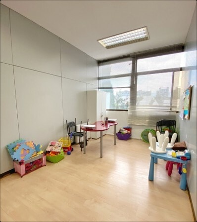 Office in San Sebastián de los Reyes, Madrid for sale - Interior Photo - Image 2 of 9