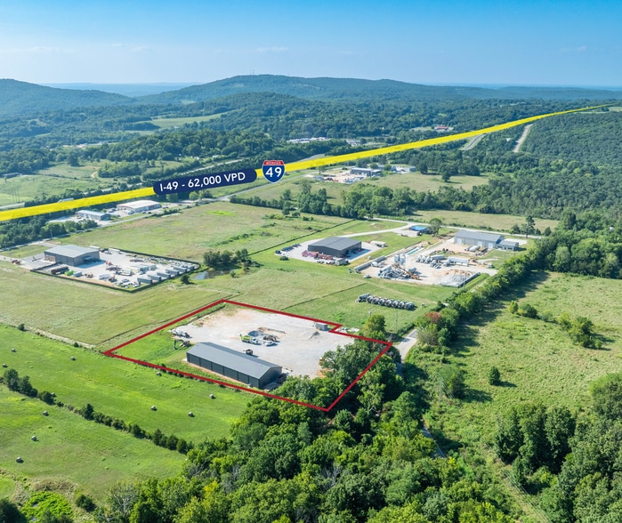 10239 NE Campbell Rd, Greenland, AR for sale - Building Photo - Image 2 of 12