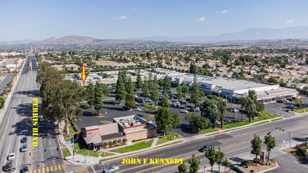 14910 Perris Blvd, Moreno Valley, CA for lease - Building Photo - Image 3 of 5