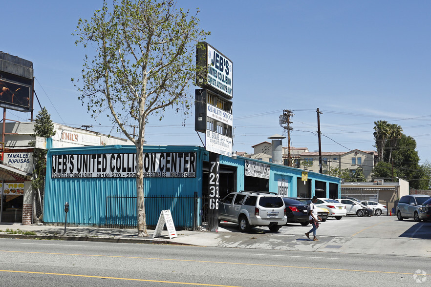 7236 Reseda Blvd, Reseda, CA for sale - Primary Photo - Image 1 of 1