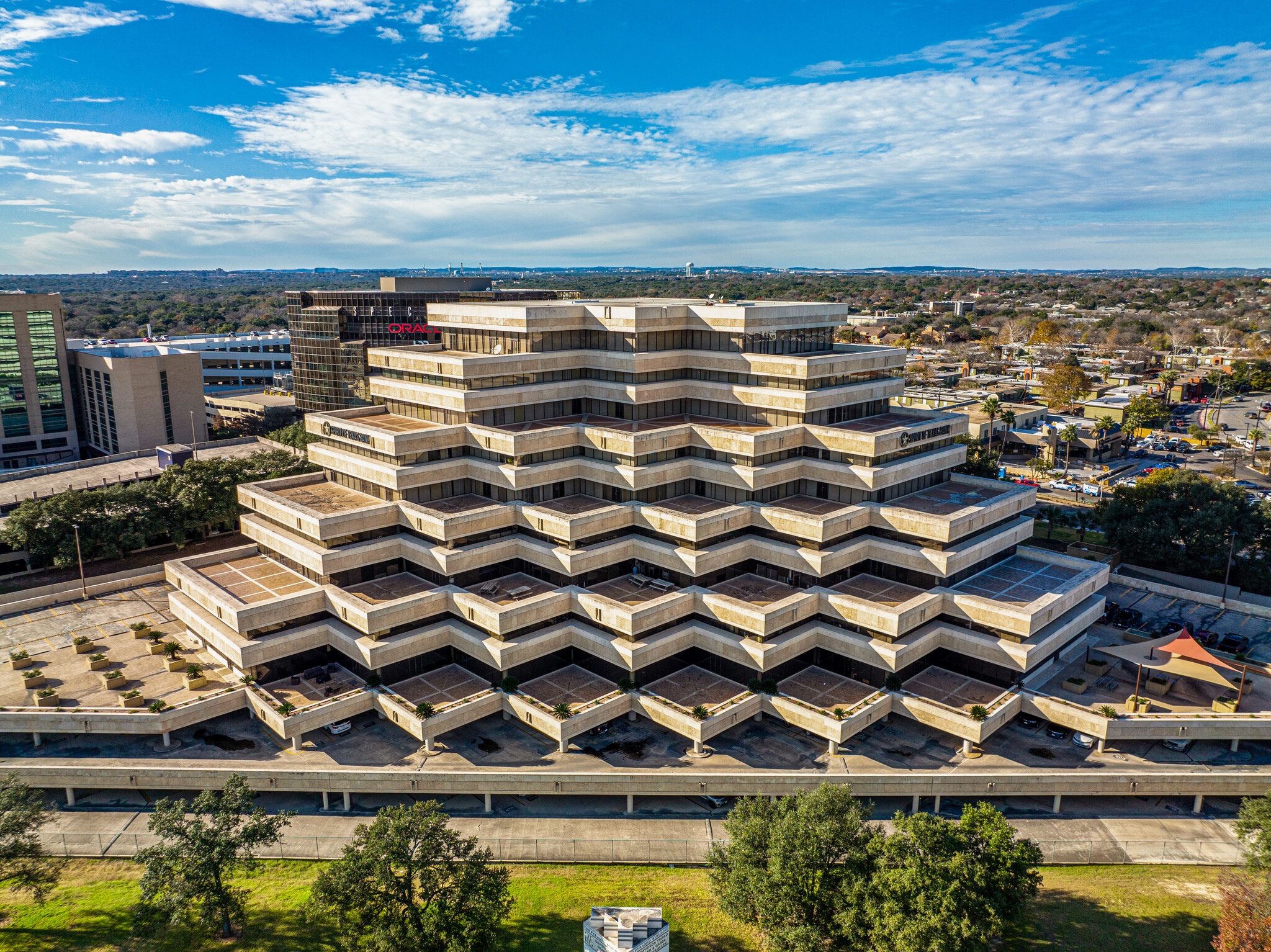 601 NW Loop 410, San Antonio, TX for lease Building Photo- Image 1 of 13