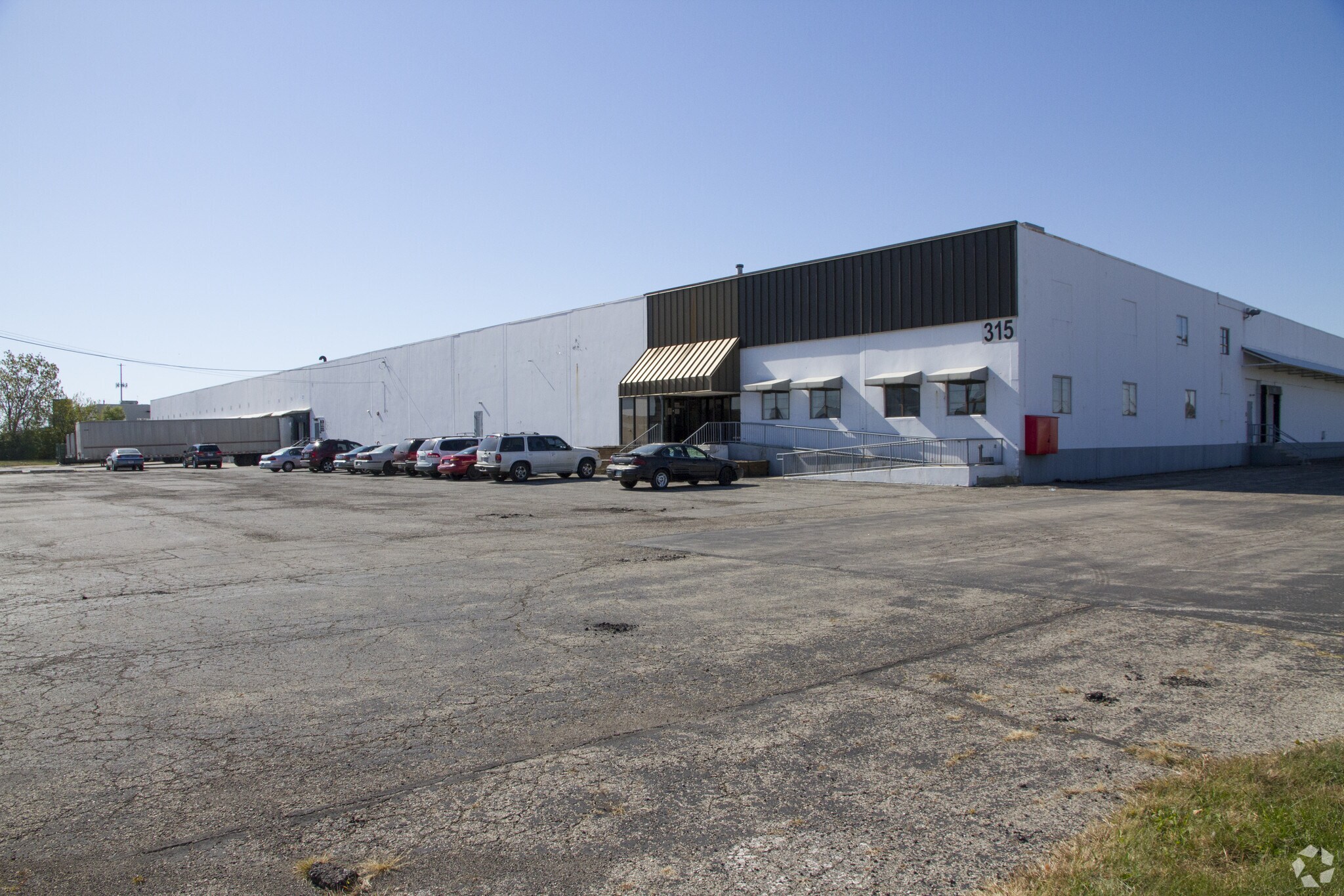 315 Phillipi Rd, Columbus, OH for sale Primary Photo- Image 1 of 1