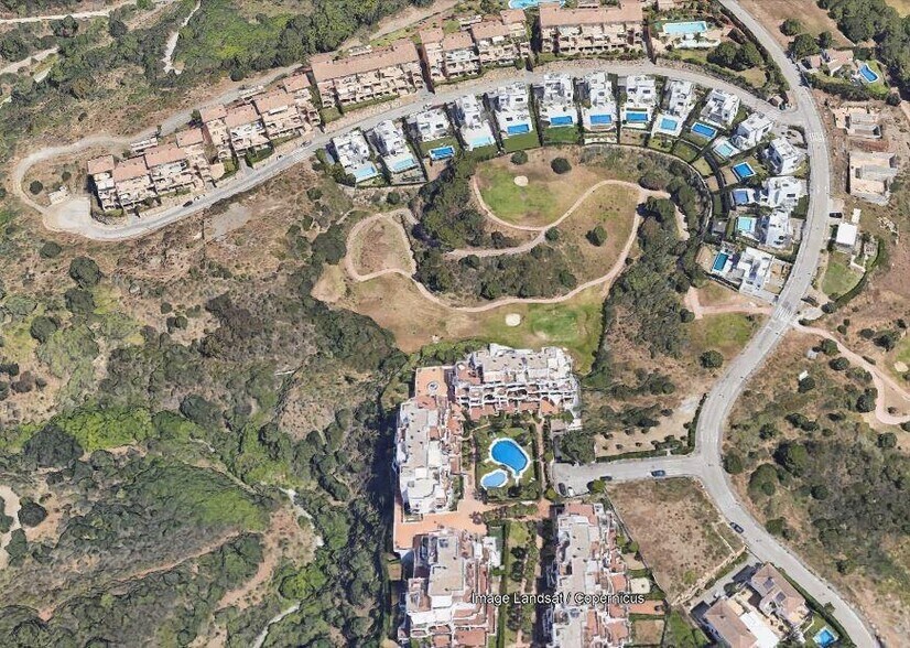 Land in Estepona, Málaga for sale - Aerial - Image 1 of 2