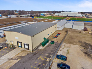 1100 E Parkway S, Memphis, TN - aerial  map view - Image1