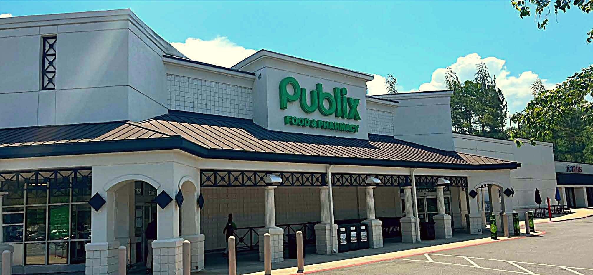 7507 NE Roswell Rd, Atlanta, GA for lease Primary Photo- Image 1 of 23