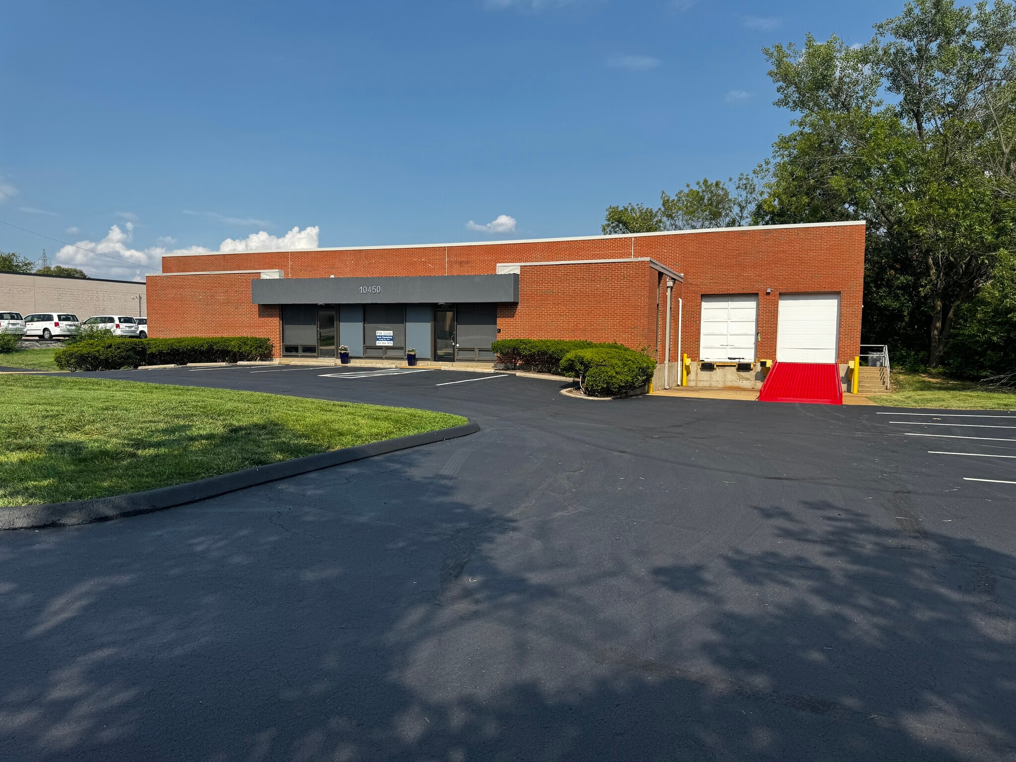 10450-10452 Baur Blvd, Olivette, MO for lease Building Photo- Image 1 of 15