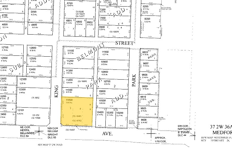 620 W Stewart Ave, Medford, OR 97501