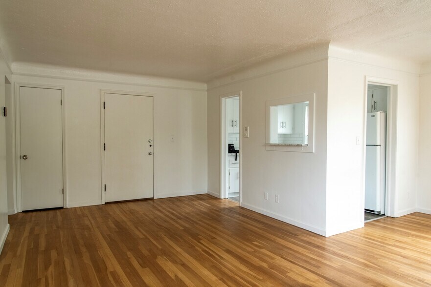 25941 Lake Shore Blvd, Euclid, OH 44132 Multifamily for Sale