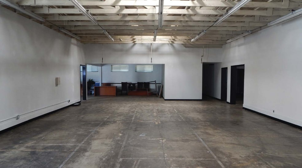 1345-1347 Redondo Ave, Long Beach, CA for lease - Interior Photo - Image 3 of 10