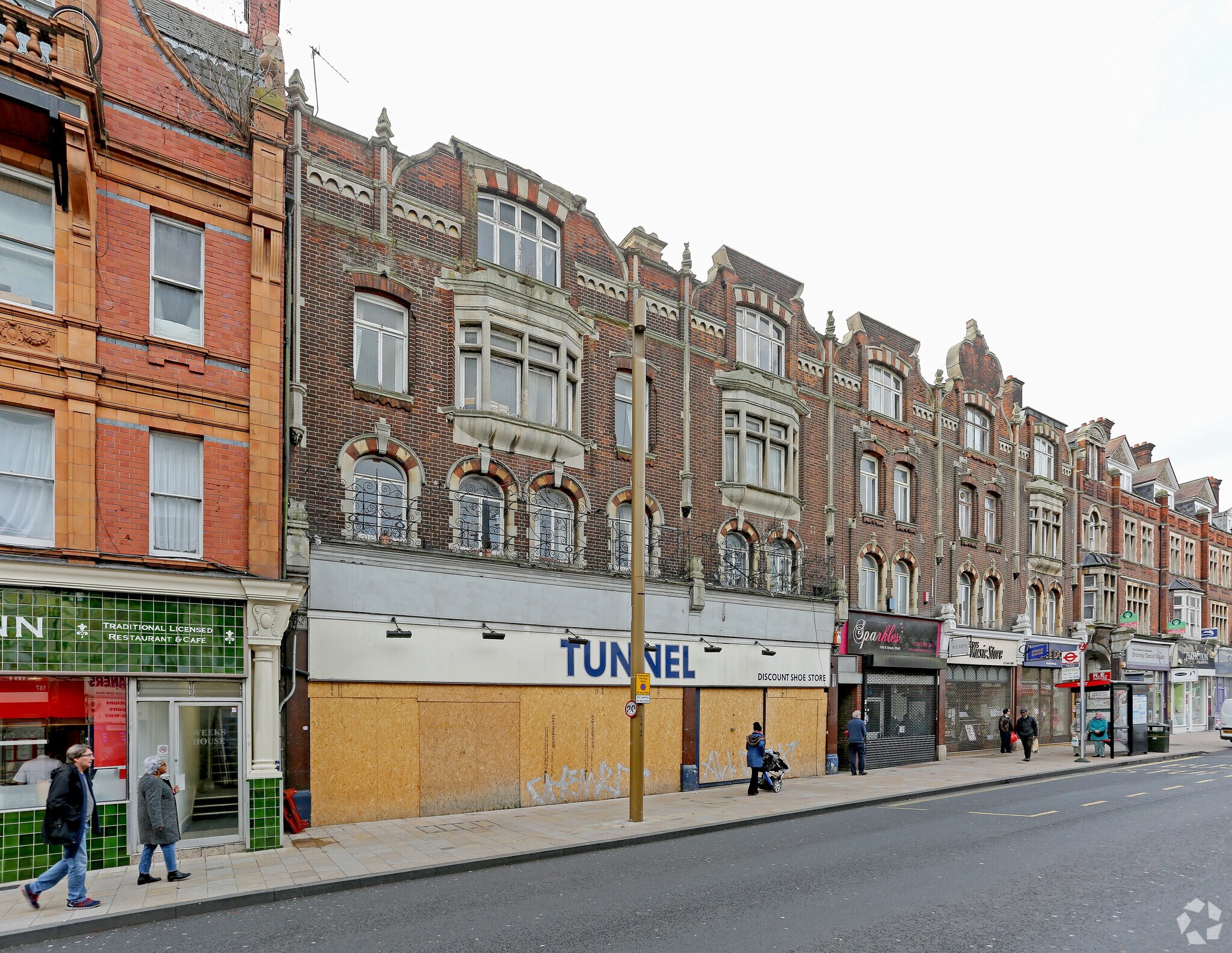 208-210 High St, Bromley for lease Primary Photo- Image 1 of 3