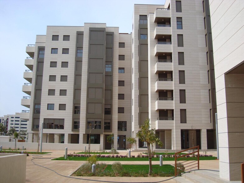 Office in Almería, Almería for lease - Building Photo - Image 1 of 19