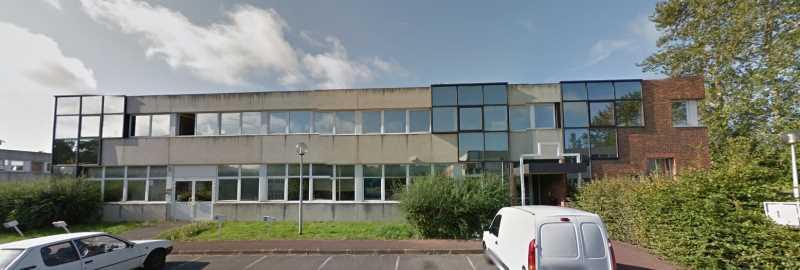 Office in Bièvres for lease - Building Photo - Image 2 of 14