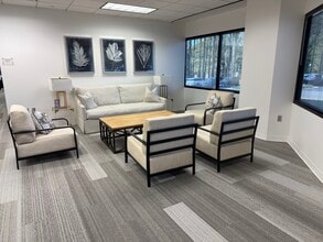 500 Corporate Pky, Birmingham, AL for lease Building Photo- Image 2 of 6