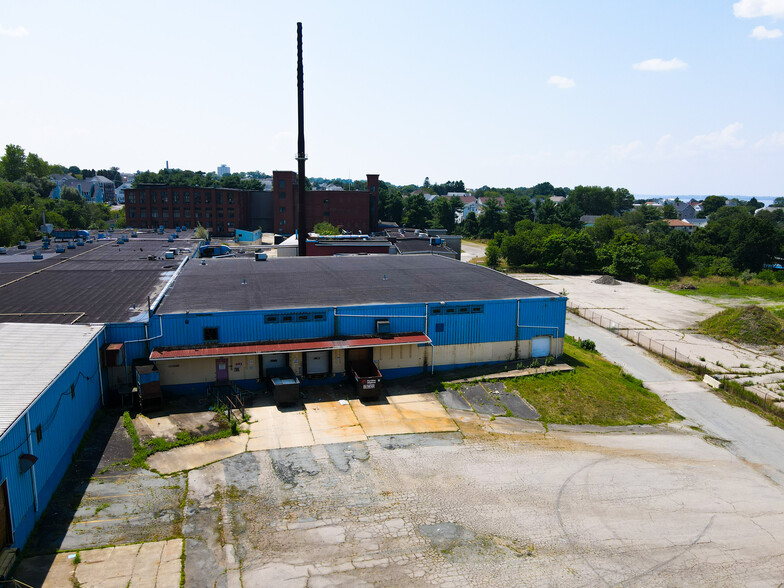 510 S Beacon St, Fall River, MA for sale - Building Photo - Image 2 of 10