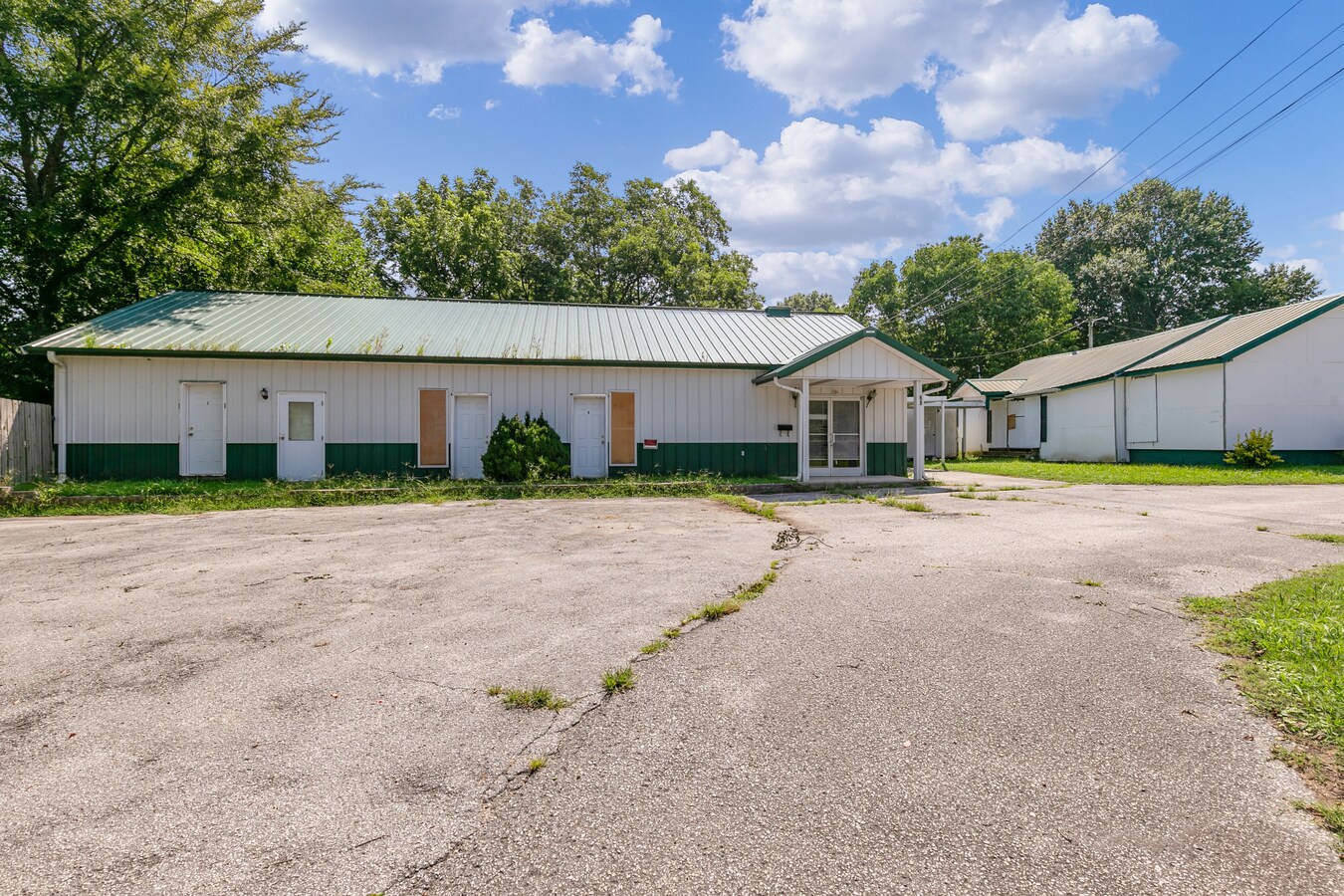 70 Mifflin Rd, Jackson, TN 38301