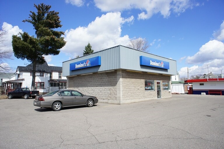 511 E Grand Ave, Wisconsin Rapids, WI for sale - Primary Photo - Image 1 of 1