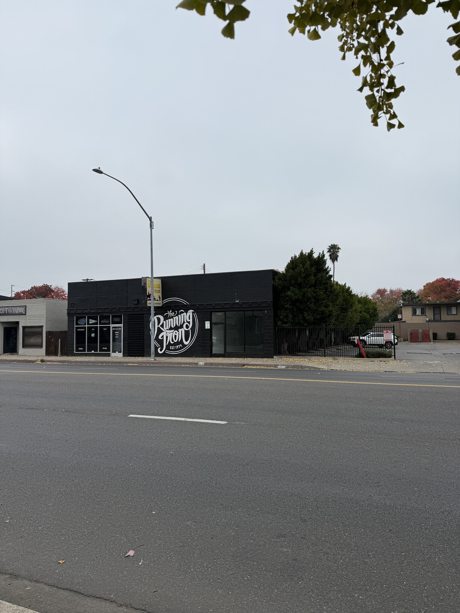 514-520 McHenry Ave, Modesto, CA for lease Building Photo- Image 1 of 24