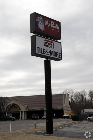 5702 Summer Ave, Memphis, TN for sale - Building Photo - Image 2 of 4