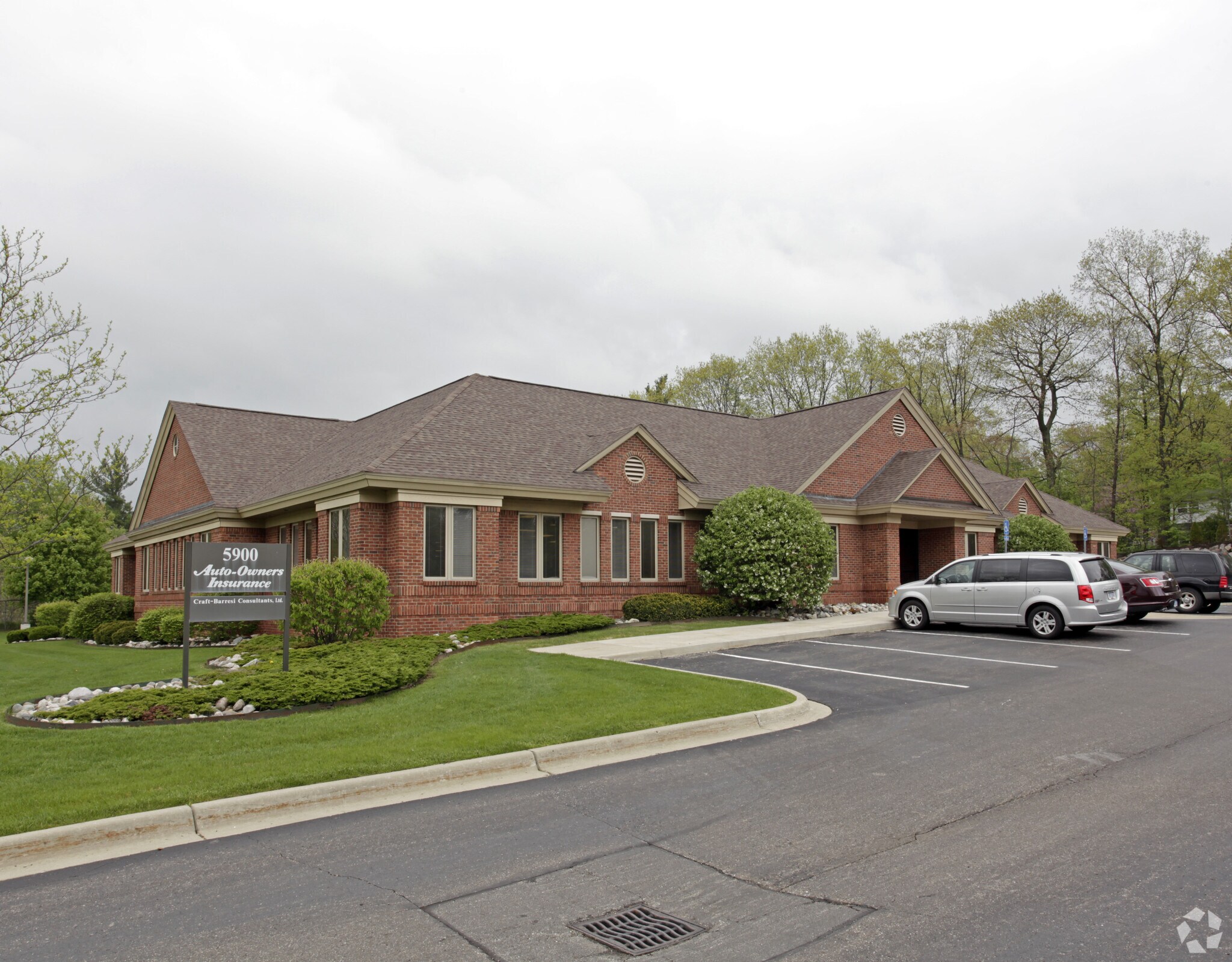 5900 Lorac Dr, Clarkston, MI for sale Primary Photo- Image 1 of 1