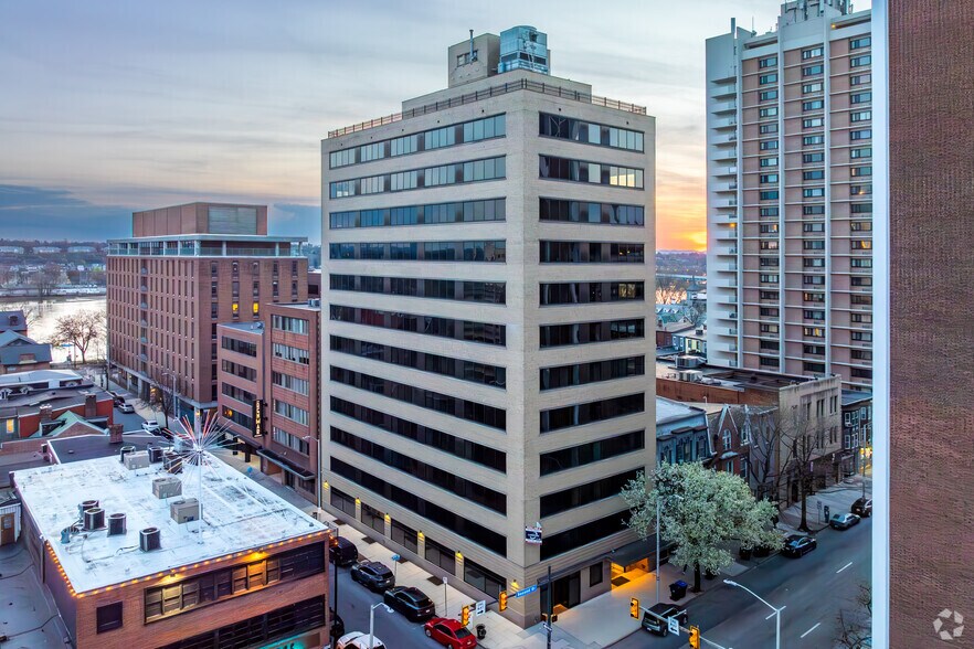 300 N 2nd St, Harrisburg, PA for lease - Primary Photo - Image 1 of 6