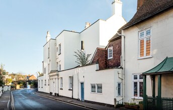 6 Lower Teddington Rd, Kingston Upon Thames for lease Interior Photo- Image 1 of 4