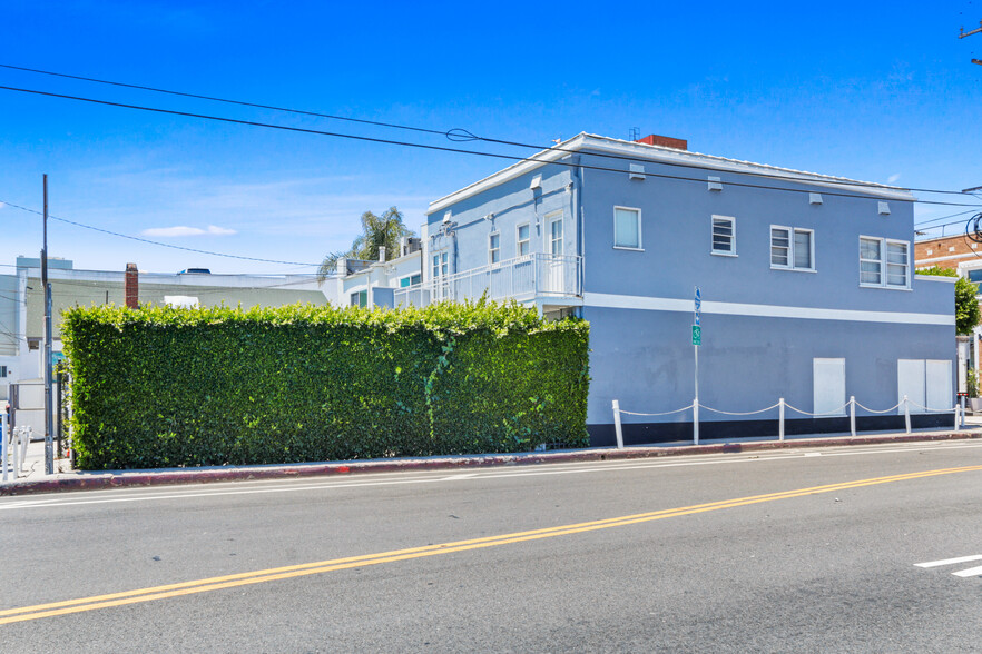 70 N Venice Blvd, Venice, CA for sale - Building Photo - Image 2 of 7