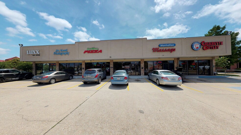 2755 Manhattan Blvd, Harvey, LA 70058