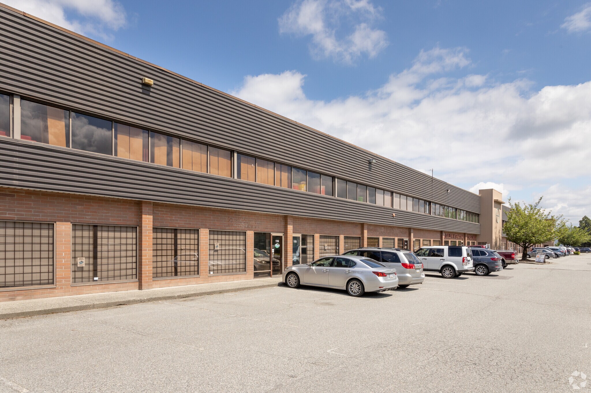 1585 Broadway St, Port Coquitlam, BC V3C 2M7 Industrial for Lease 1585 Broadway St, Port Coquitlam, BC V3C 2M7 Industrial for Lease