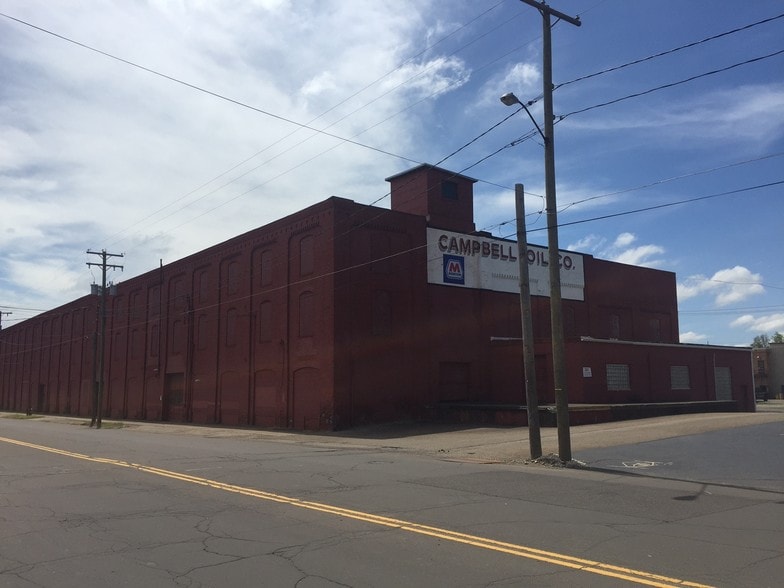 607 Erie St S, Massillon, OH 44646