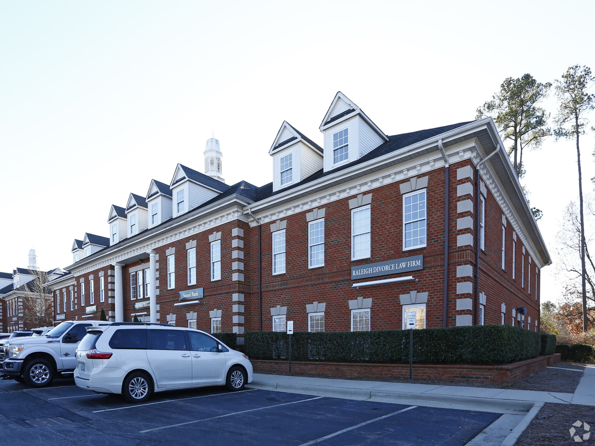 8450 Falls Of Neuse Rd, Raleigh, NC 27615 Bldg 4