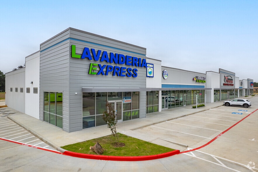 24151 Highway 59, Porter, TX for lease - Primary Photo - Image 1 of 5