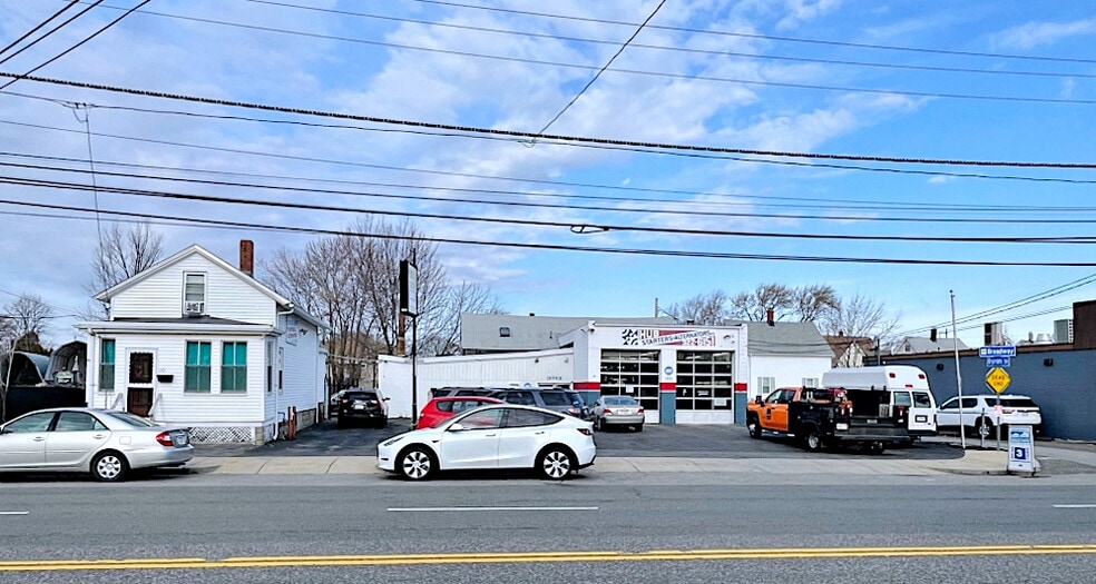 170 Broadway, Malden, MA for sale - Building Photo - Image 1 of 1