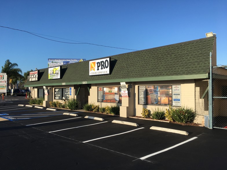 5803-5829 Mission Gorge Rd, San Diego, CA for lease - Building Photo - Image 1 of 8