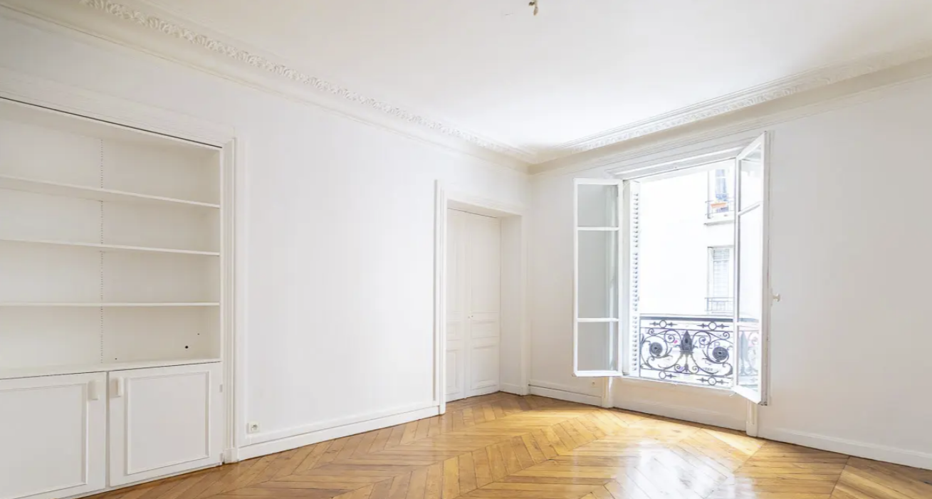 Paris, PAR 75010 - Unit Lot 1 -  - Interior Photo - Image 1 of 7