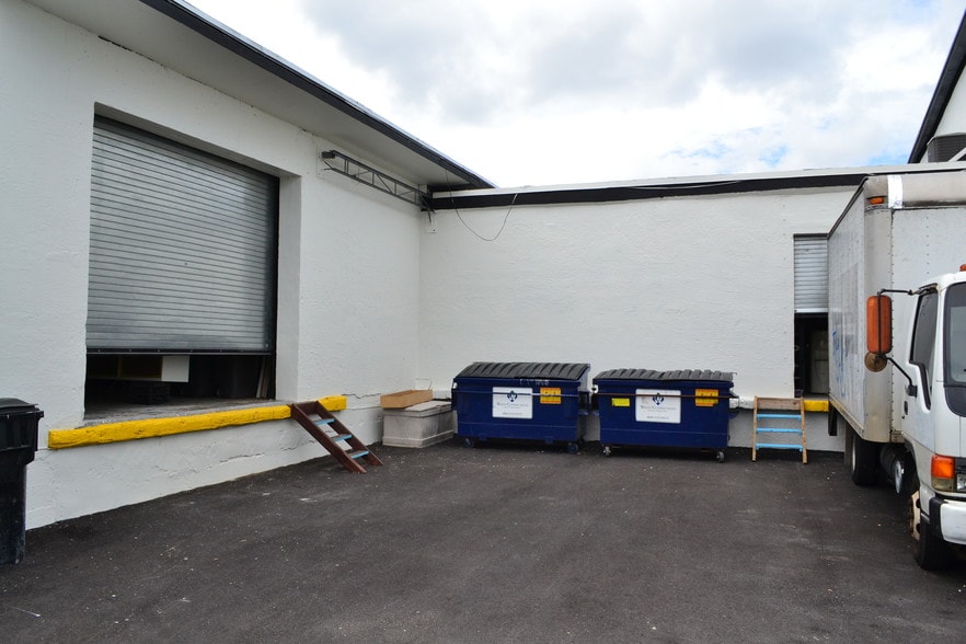 7200 NW 7th Ave, Miami, FL for lease - Building Photo - Image 3 of 3