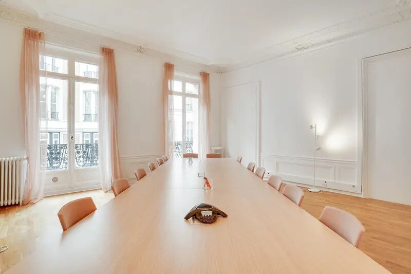  in Paris for sale Building Photo- Image 1 of 1