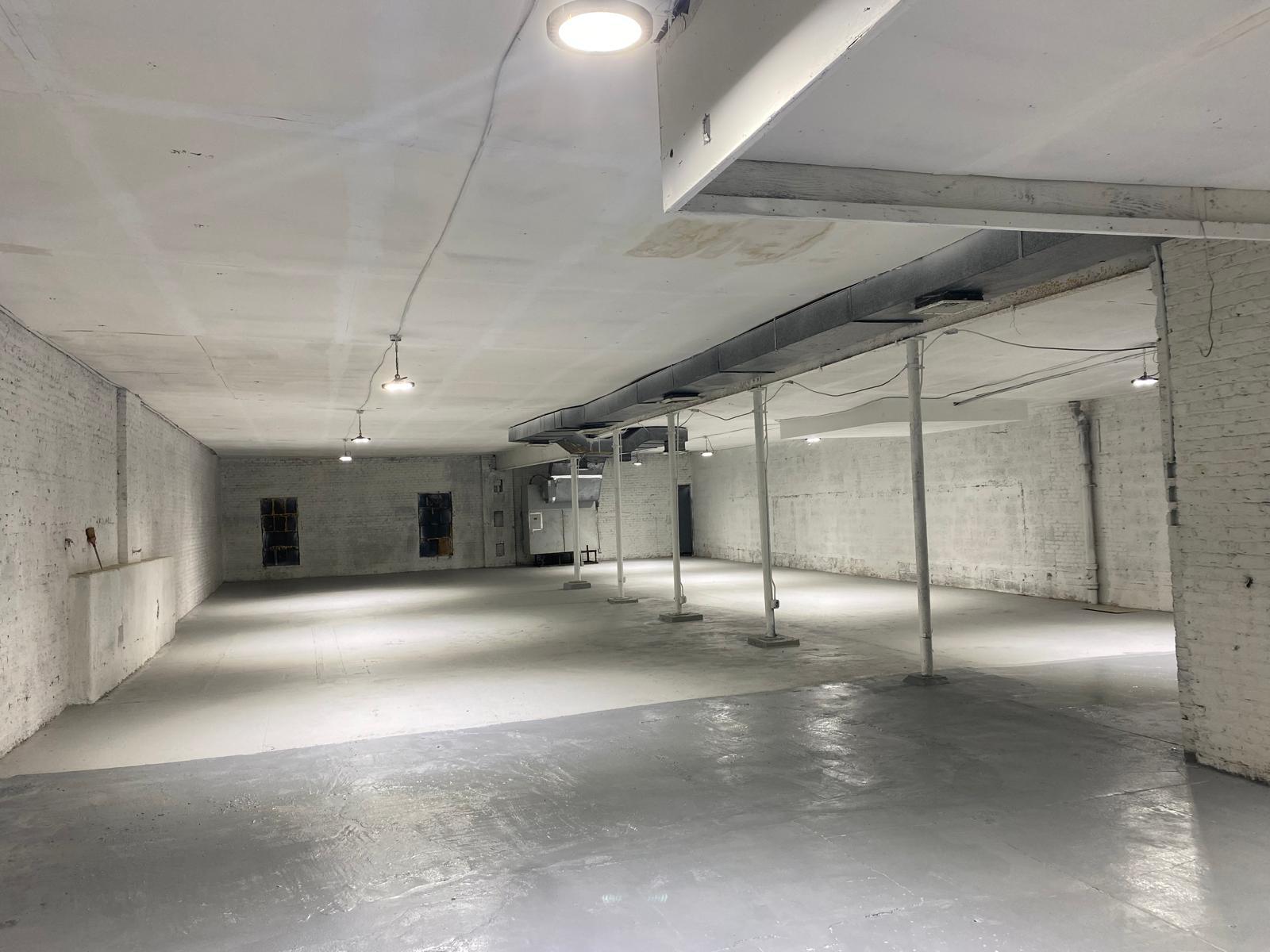 2543 Jerome Ave, Bronx, NY for lease Building Photo- Image 1 of 3