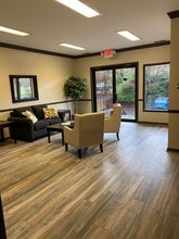 2231 Victory Ln, Hoover, AL for lease Interior Photo- Image 2 of 5