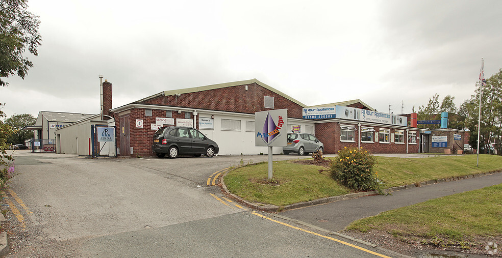 Road One, Winsford for sale - Primary Photo - Image 1 of 3