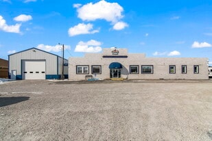 1117 N Old Route 66, Litchfield IL - Parking Garage