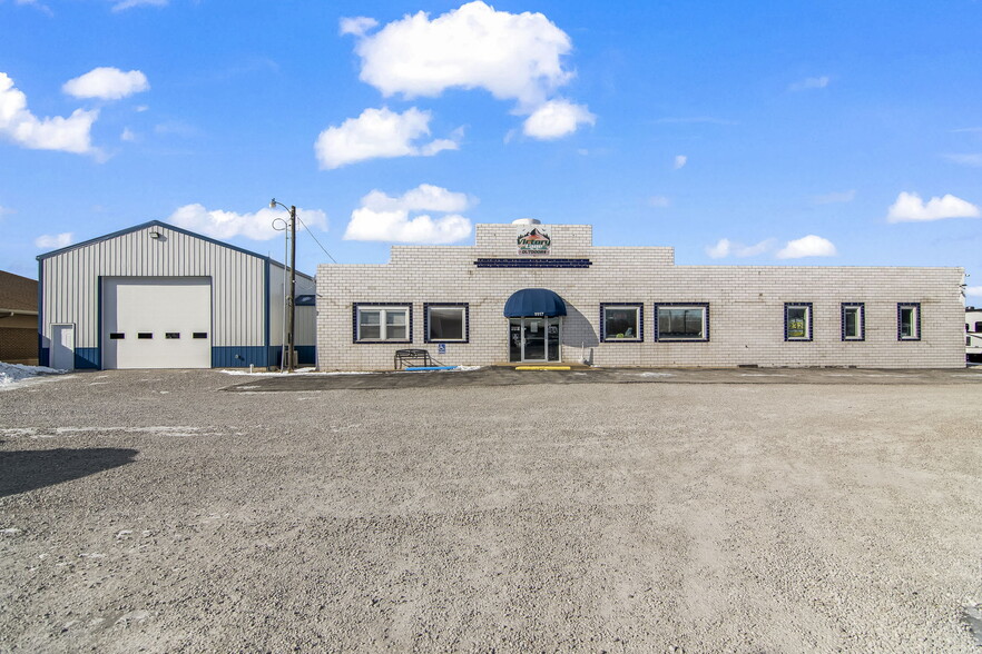 1117 N Old Route 66, Litchfield, IL for sale - Building Photo - Image 1 of 44