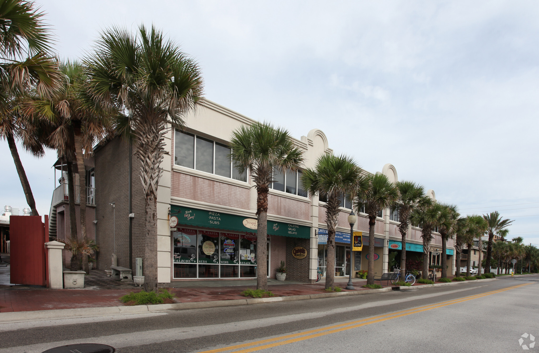 60 Ocean Blvd, Atlantic Beach, FL for sale Primary Photo- Image 1 of 1