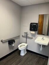 121 E Ravine Rd, Kingsport, TN for lease Building Photo- Image 2 of 13